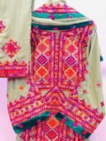 Mahrang Balochi 3-Piece Suit (MBS-0004) - Image 3